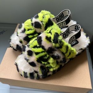 Ugg Fluff Ya Animalia Slide